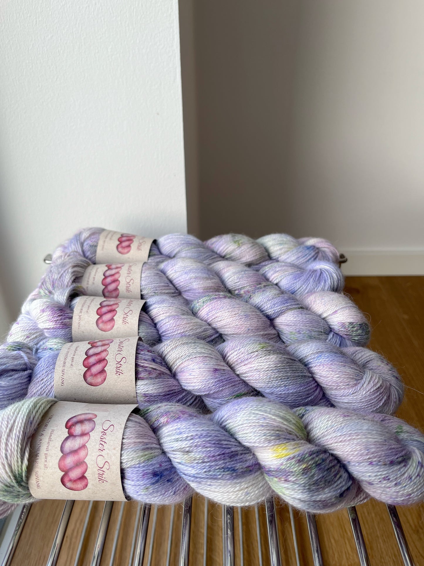'Fransk Anemone' Cashmere Delight 400m/100g.