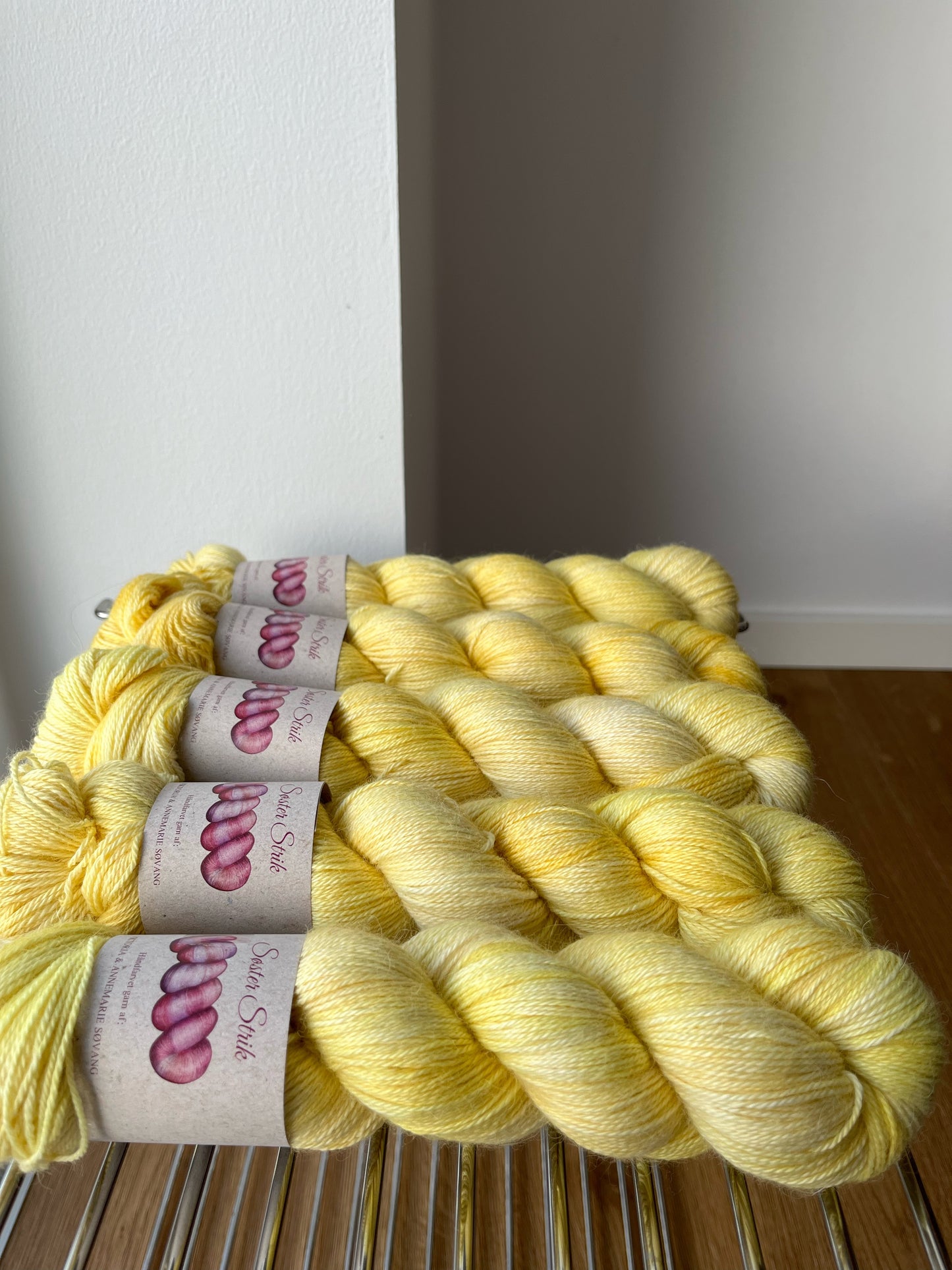 'Solskin' - Cashmere delight 400/100g.