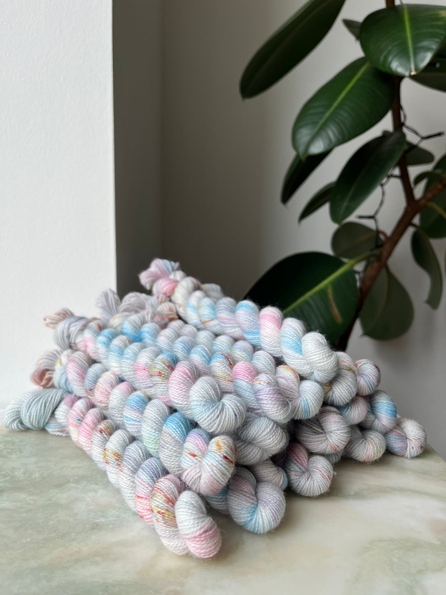 Mini #23 - sock 85 m / 20 g.