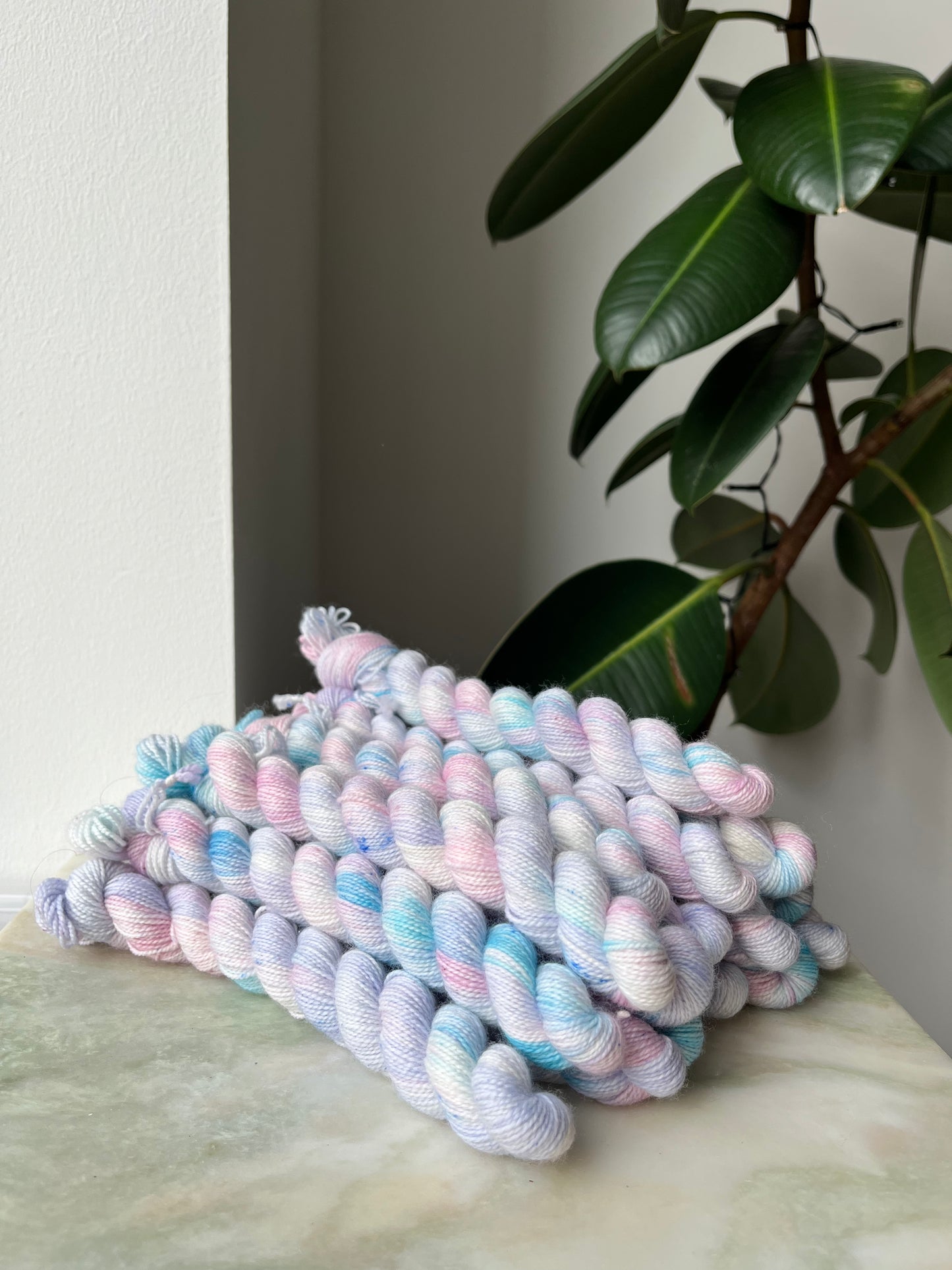 Mini #24 - sock 85m / 20 g.