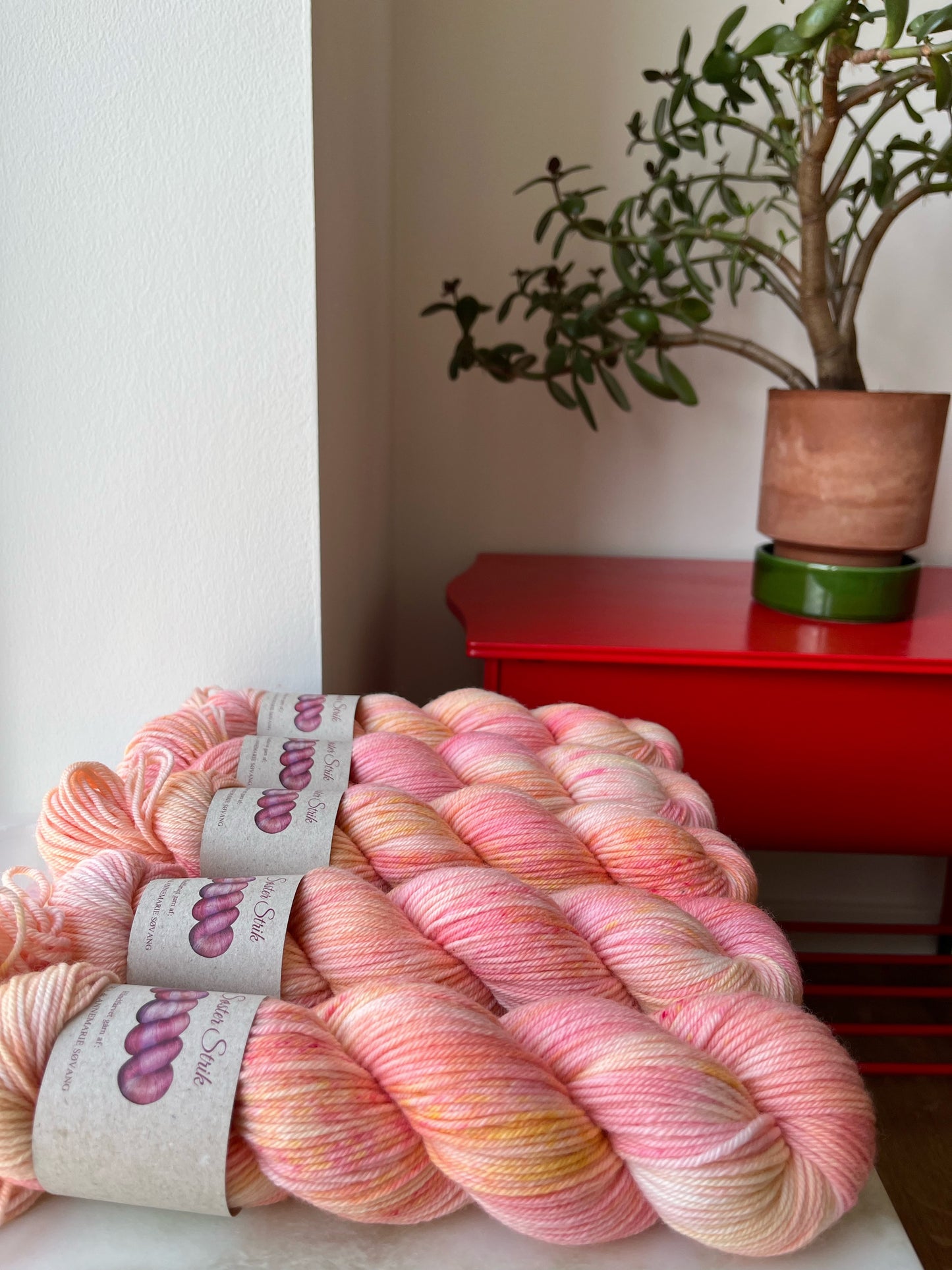 'Glasur' - organic merino DK 200 m/100 g.