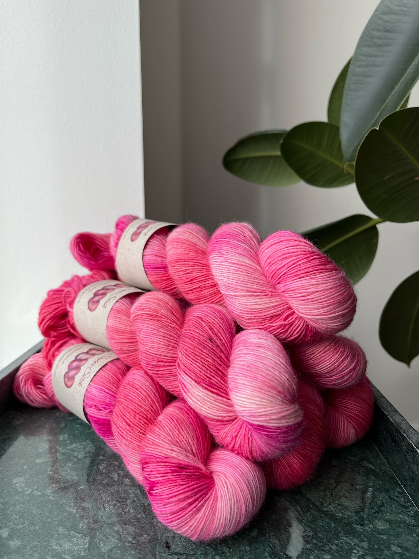 'Tornerose' - merino singles 366 m/100 g.