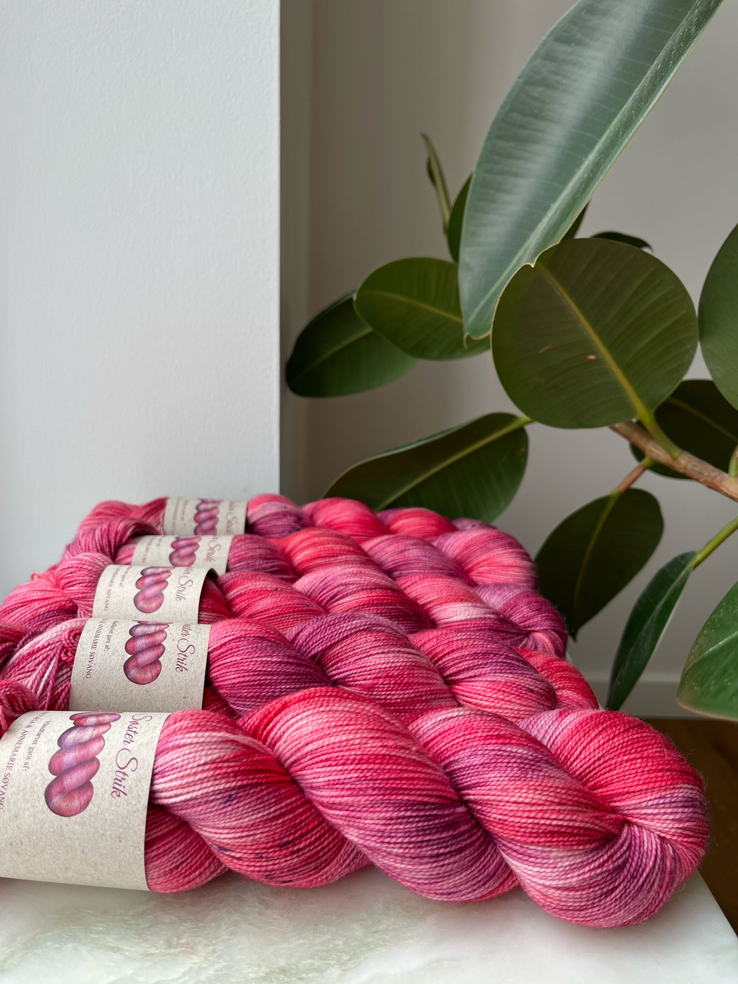 'Kirsebær' - Sock 425m / 100g.