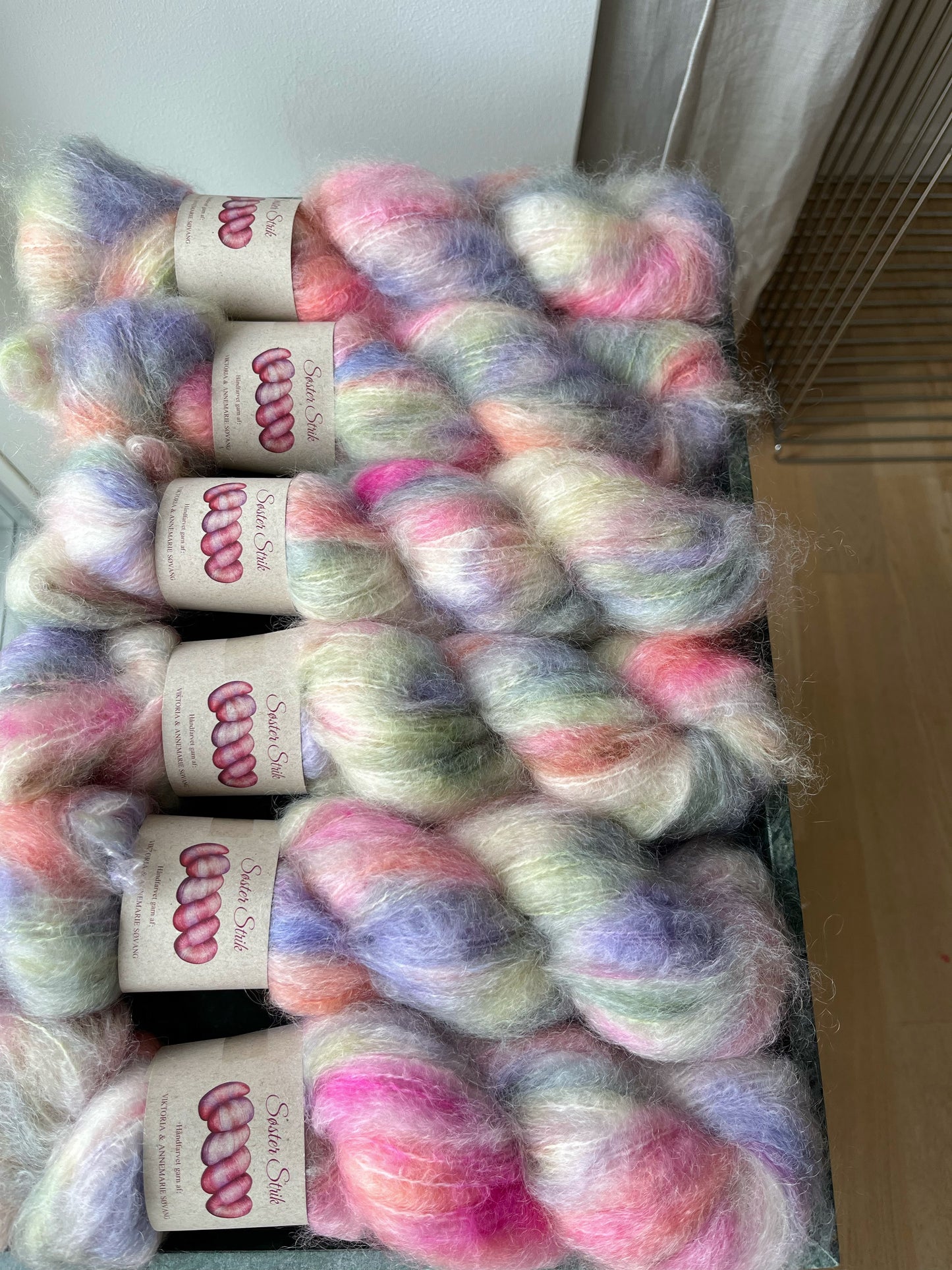 'Marcipanæg' - Fat mohair 200m/100g.