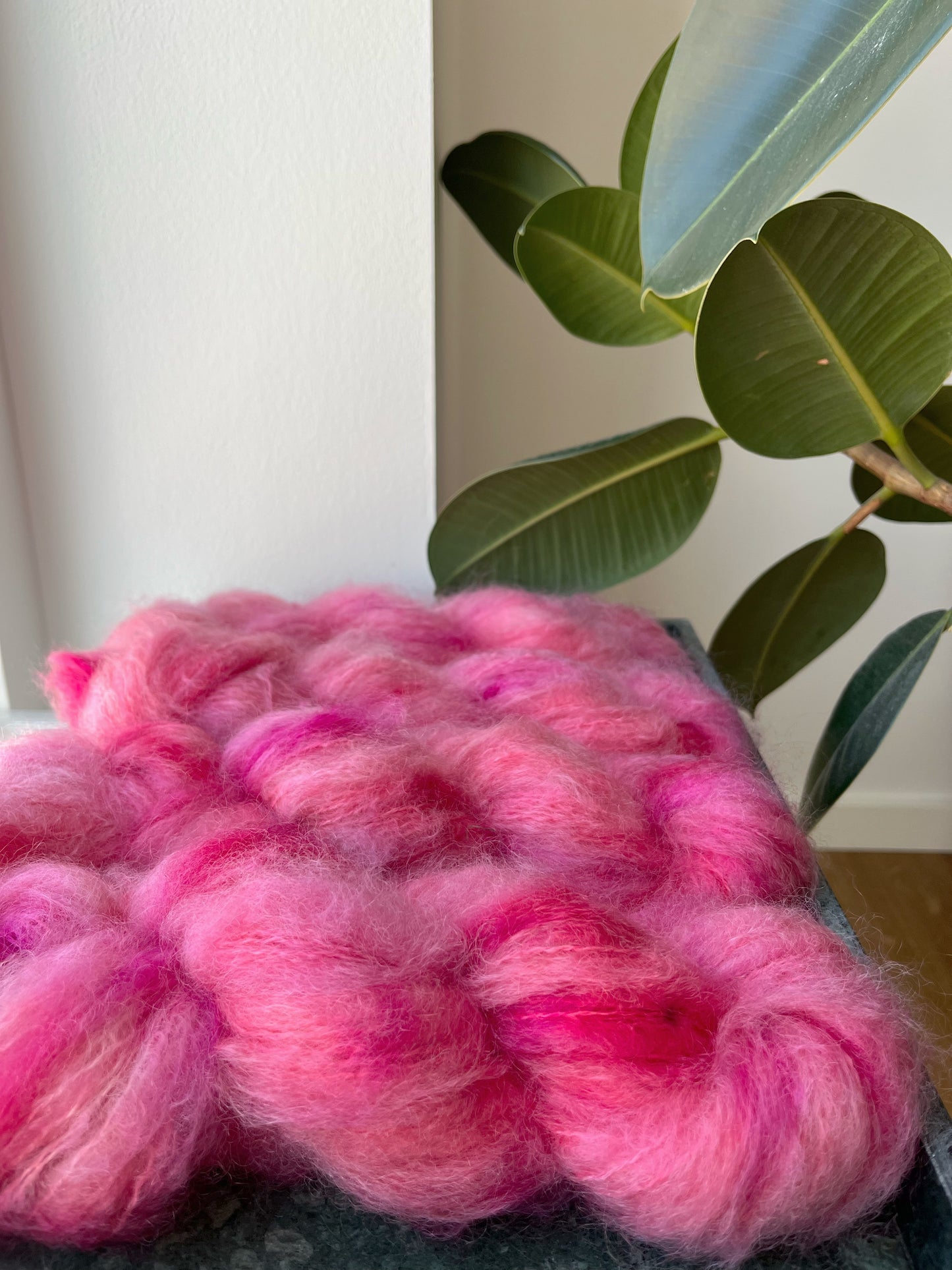 'Tornerose' - fat mohair 200 m/100 g.