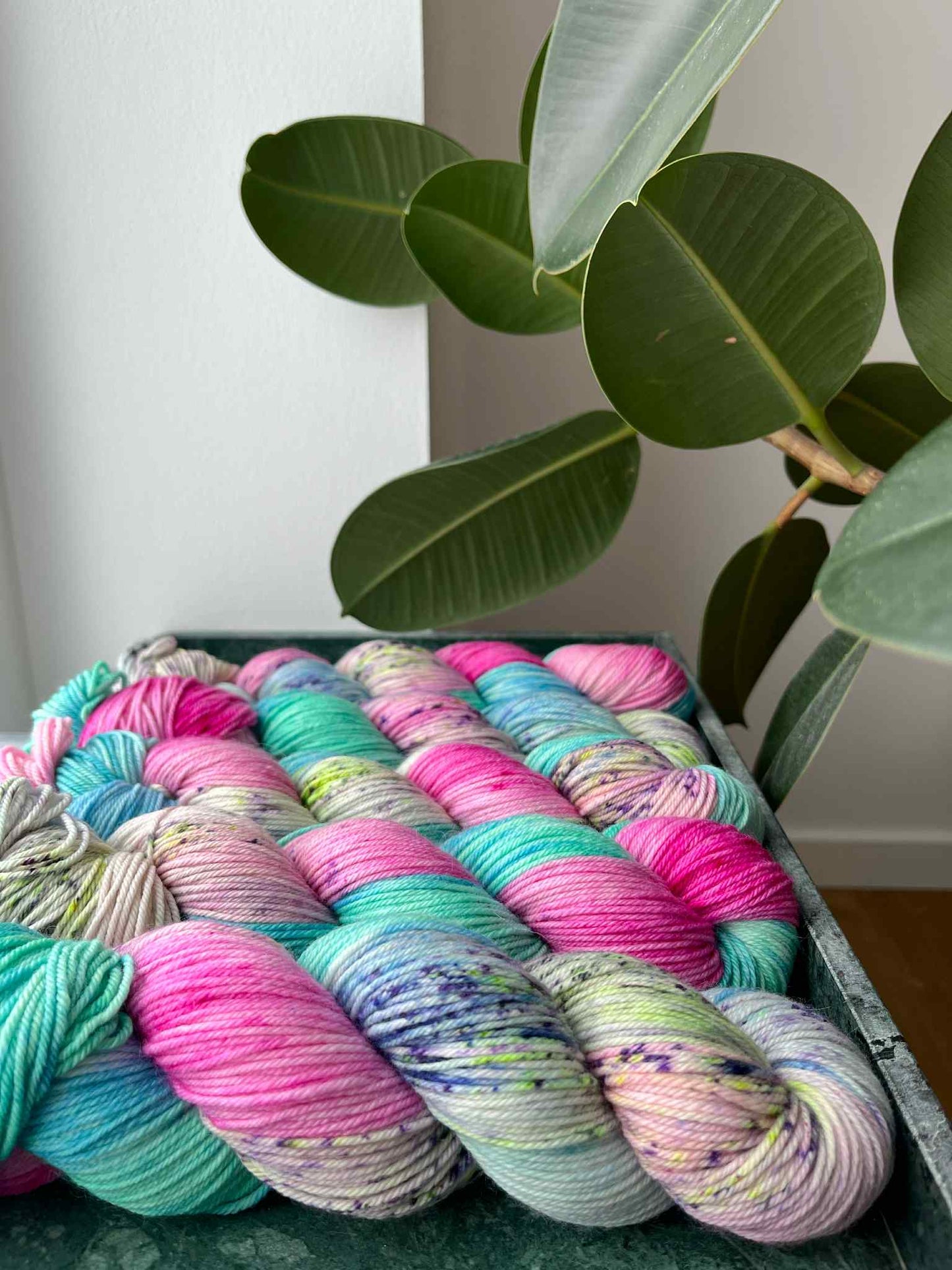 'Tornerose 2.0' - Sock DK 225m/100g.