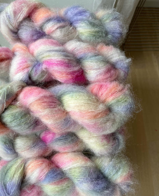 'Marcipanæg' - Fat mohair 200m/100g.