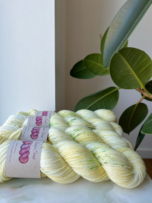 'Hyldeblomst' - Sock DK 225m /100g.