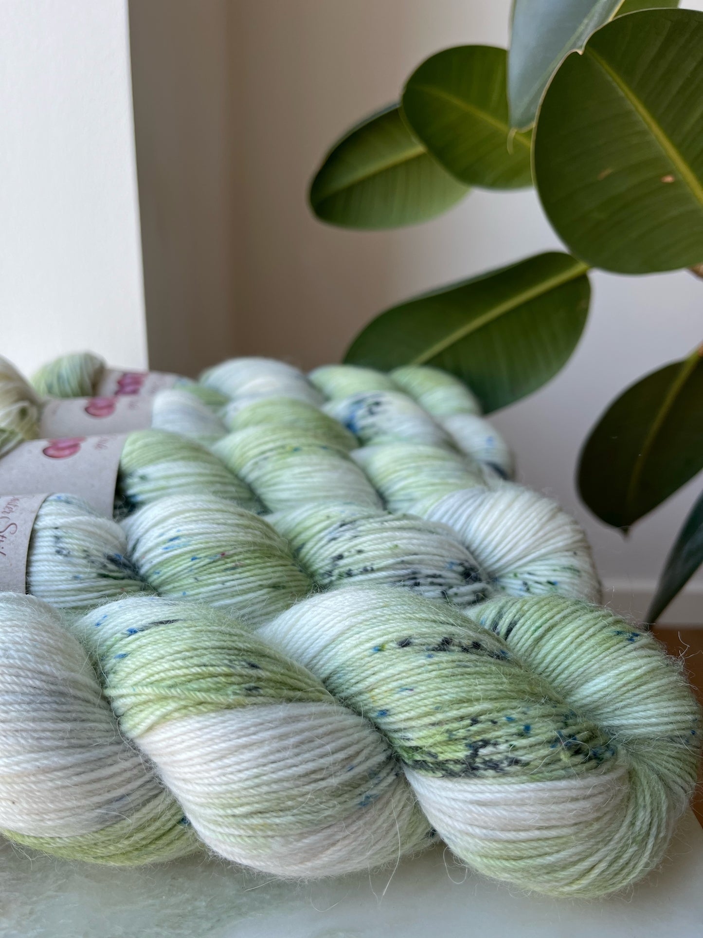 'Vintergæk' - Alpakka Sock 400m/100g.