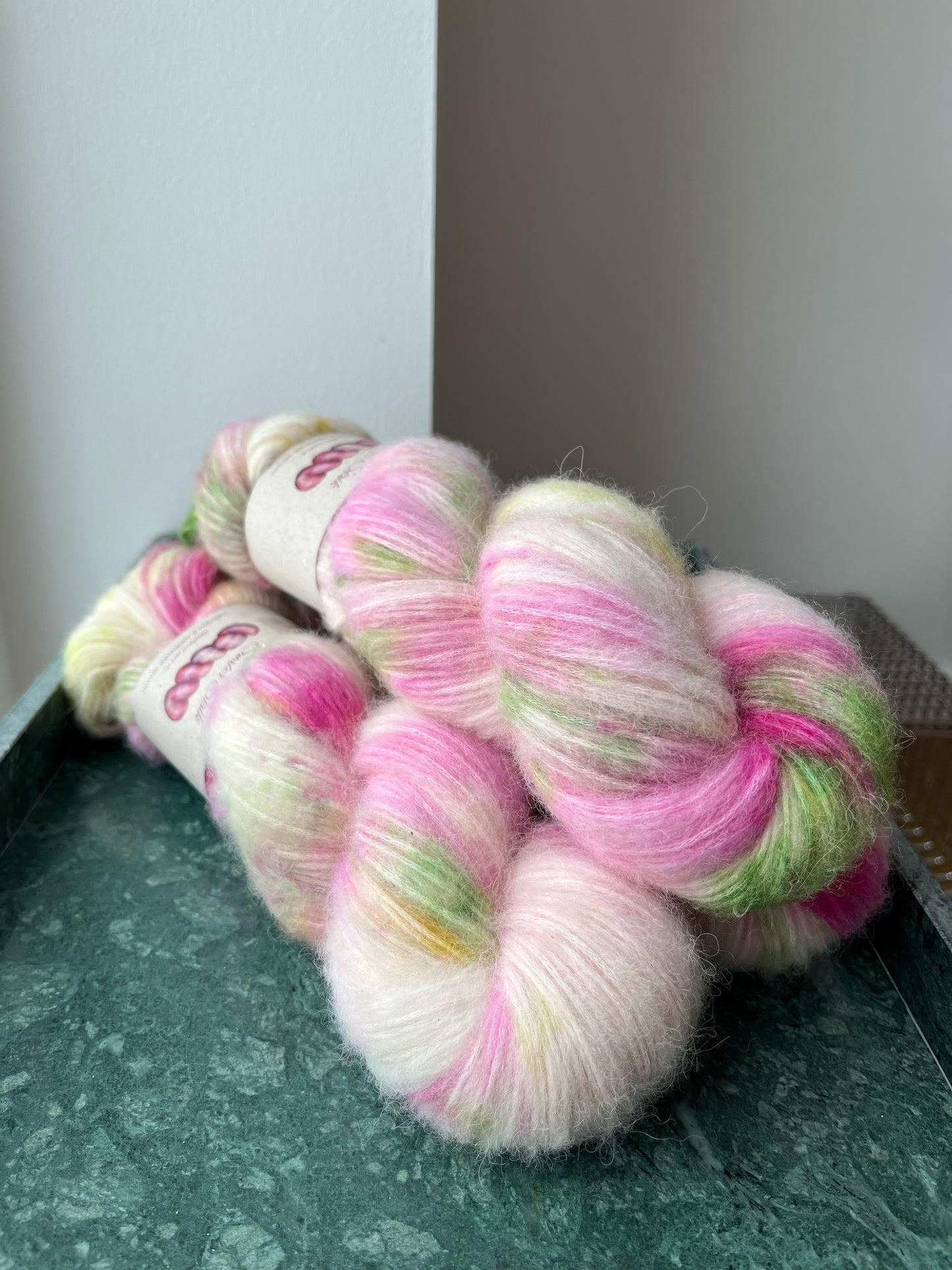 'Æbleblomst' - Alpakka Blow 300m/100g.