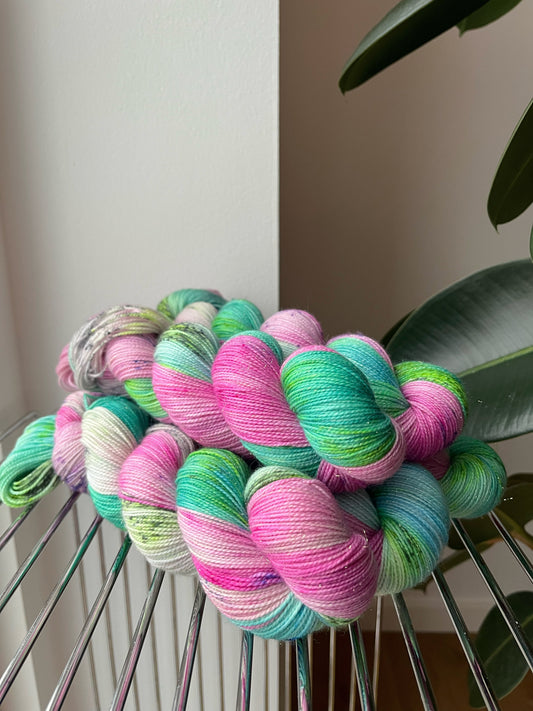 'Tornerose 2.0' - sock glitter 400 m/100 g.