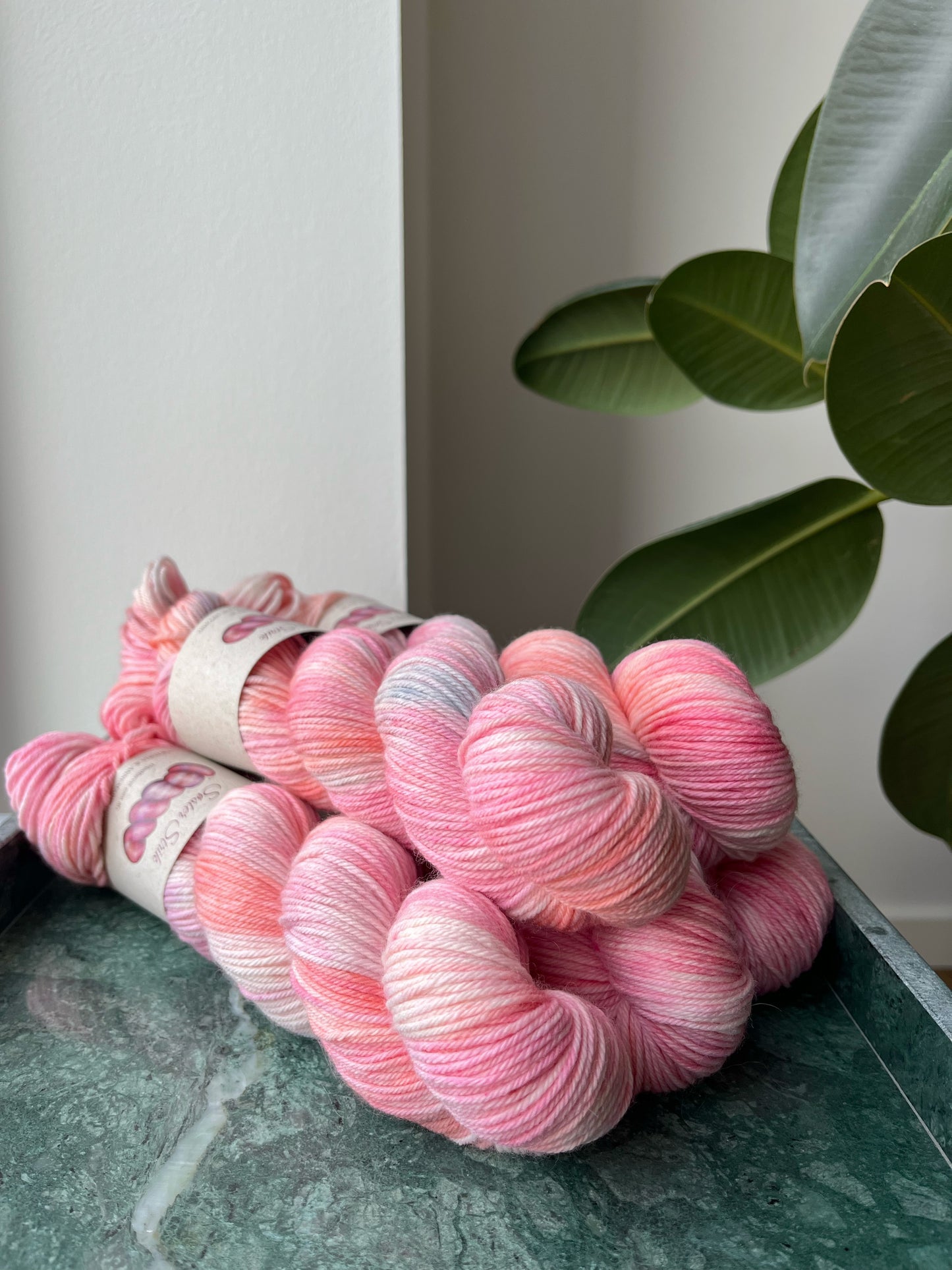 'Alice i eventyrland' - sock DK 225 m/100 g.