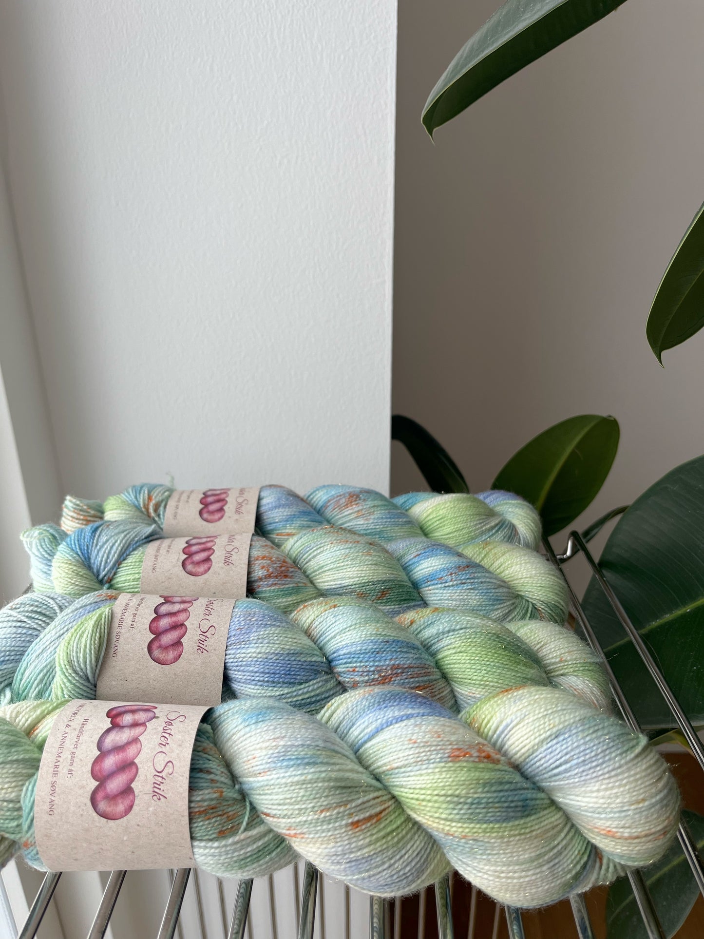'Vesterhavet' - glitter sock 400 m/100 g.