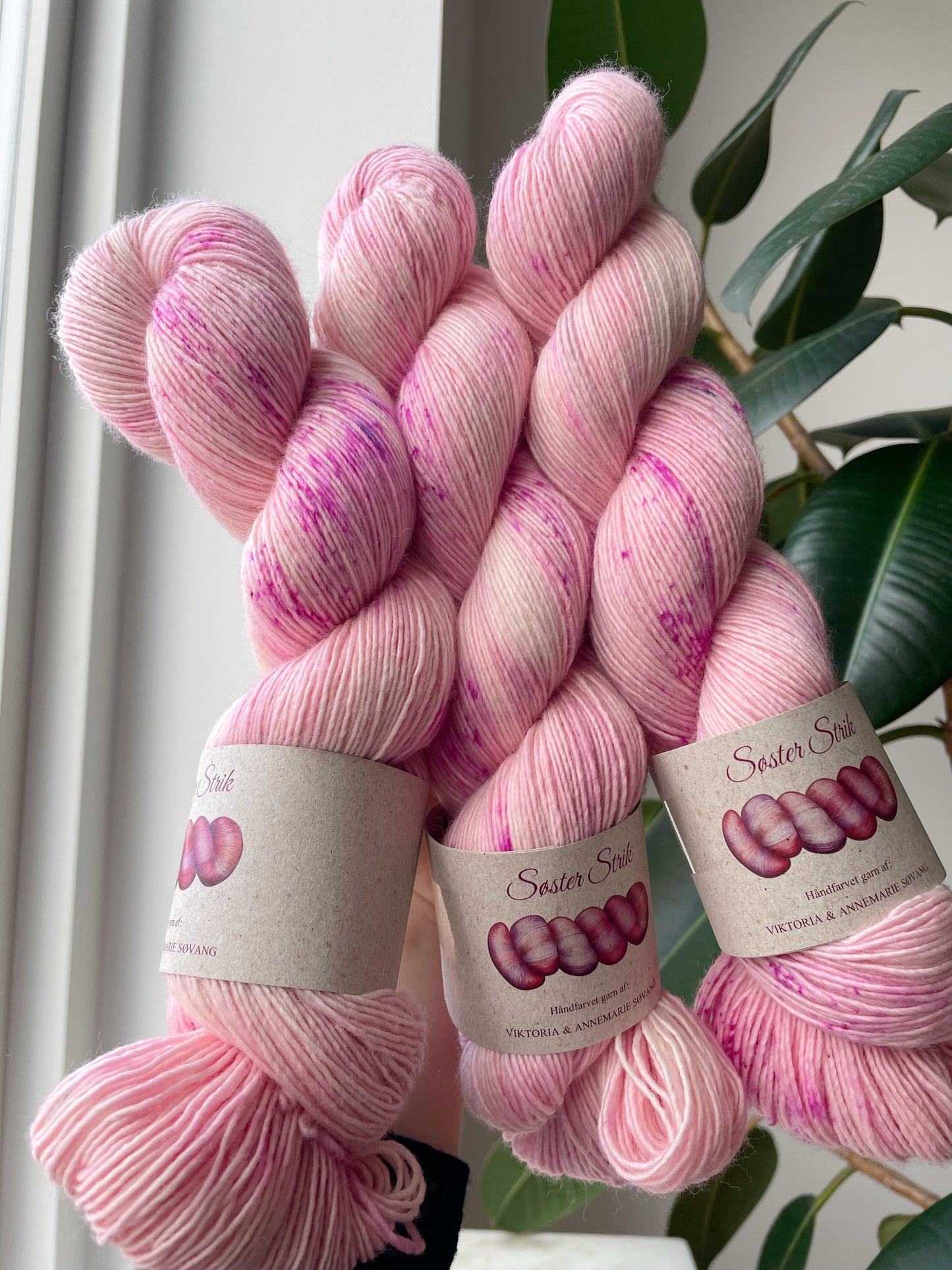 ‘Vægten’ - Merino Singles 366m/100g.