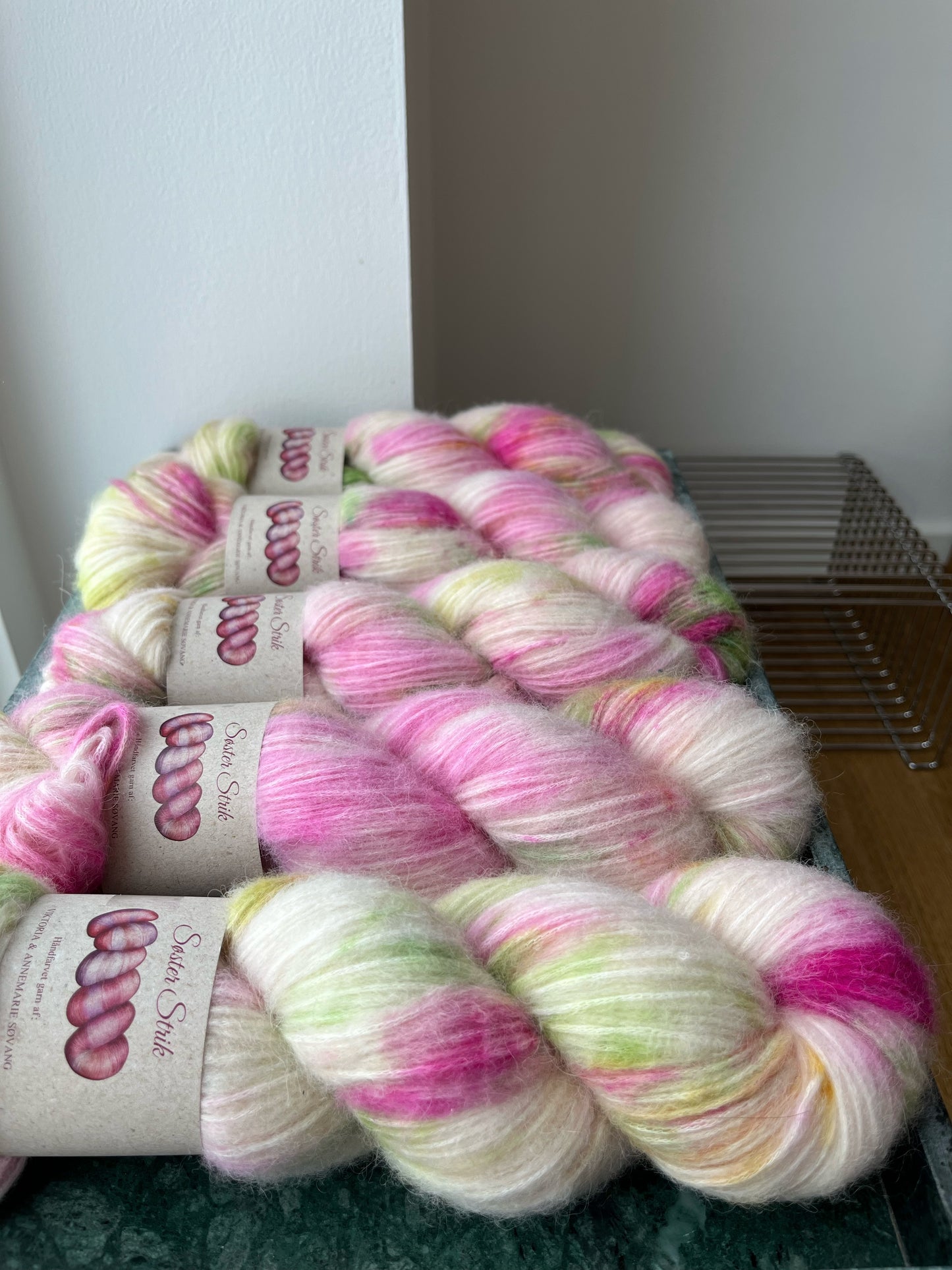 'Æbleblomst' - Alpakka Blow 300m/100g.