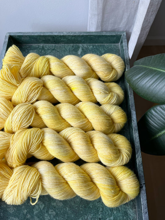 'Solskin' - merino singles 366 m/100 g.