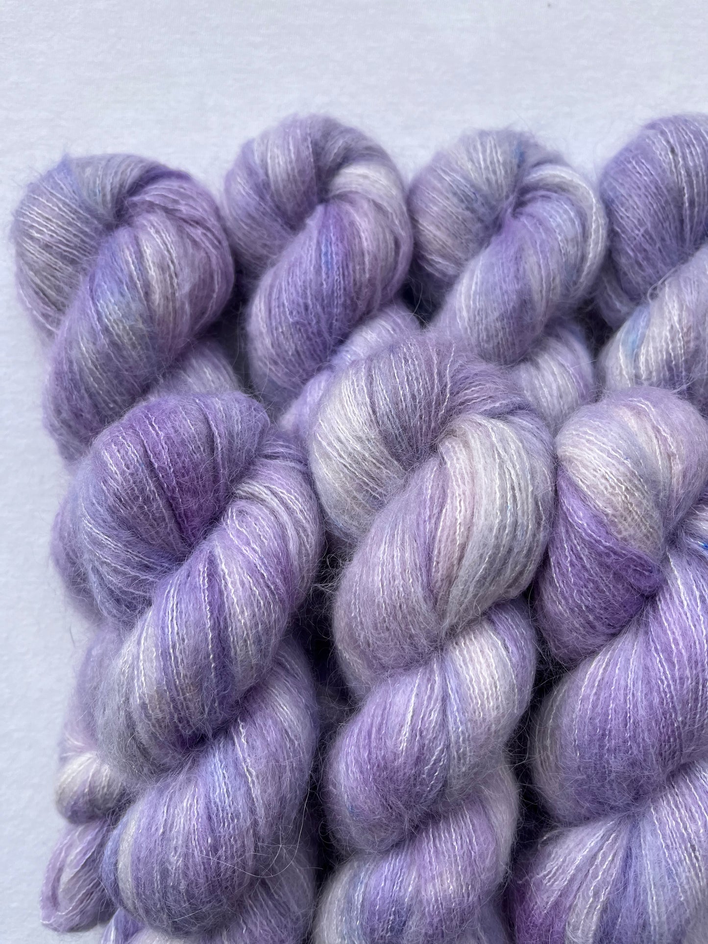 'Syren' - lace 400 m/50 g.