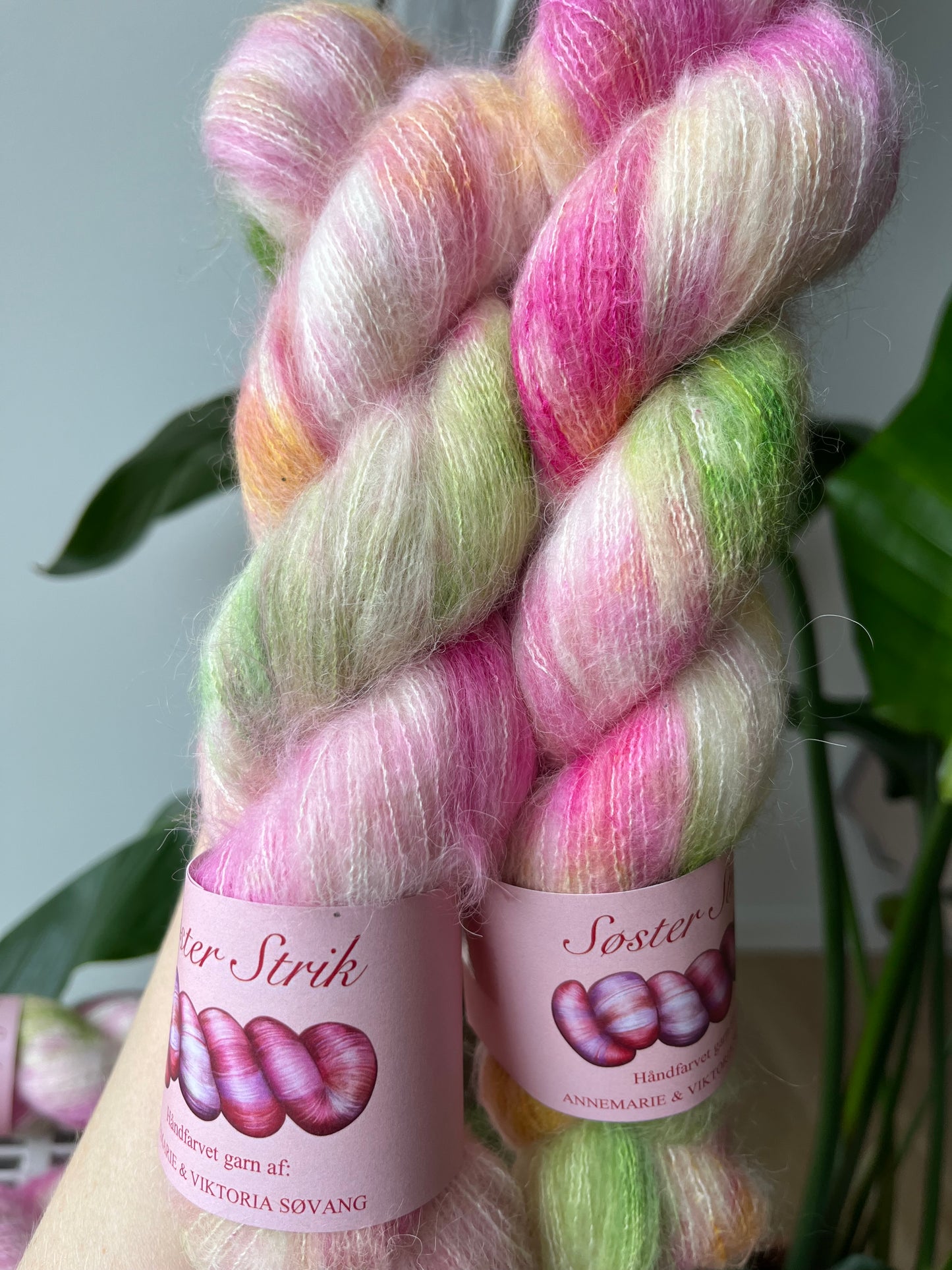 'Æbleblomst' - lace 400 m / 50 g.