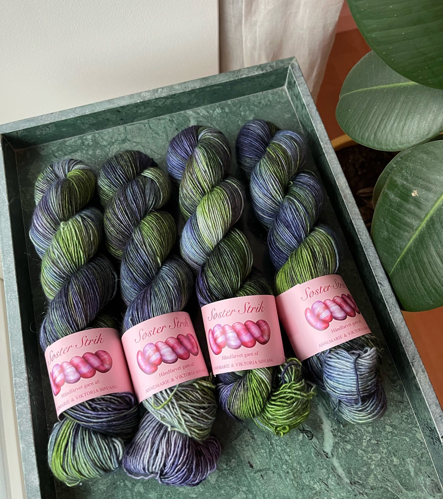 'Unika' - Merino singles 366m/100g.