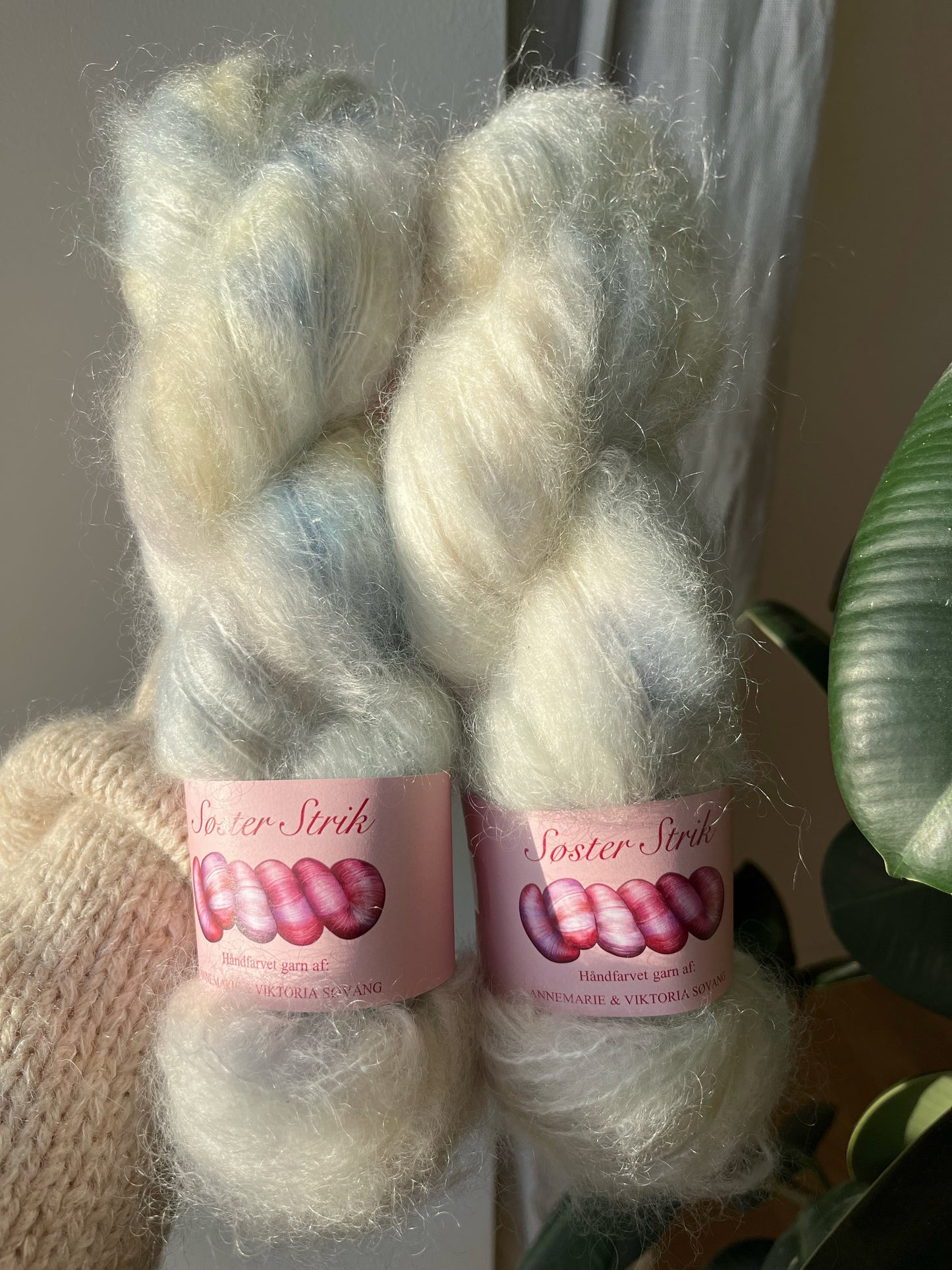 'Lysere tider' - Fat Mohair 200m/100g.