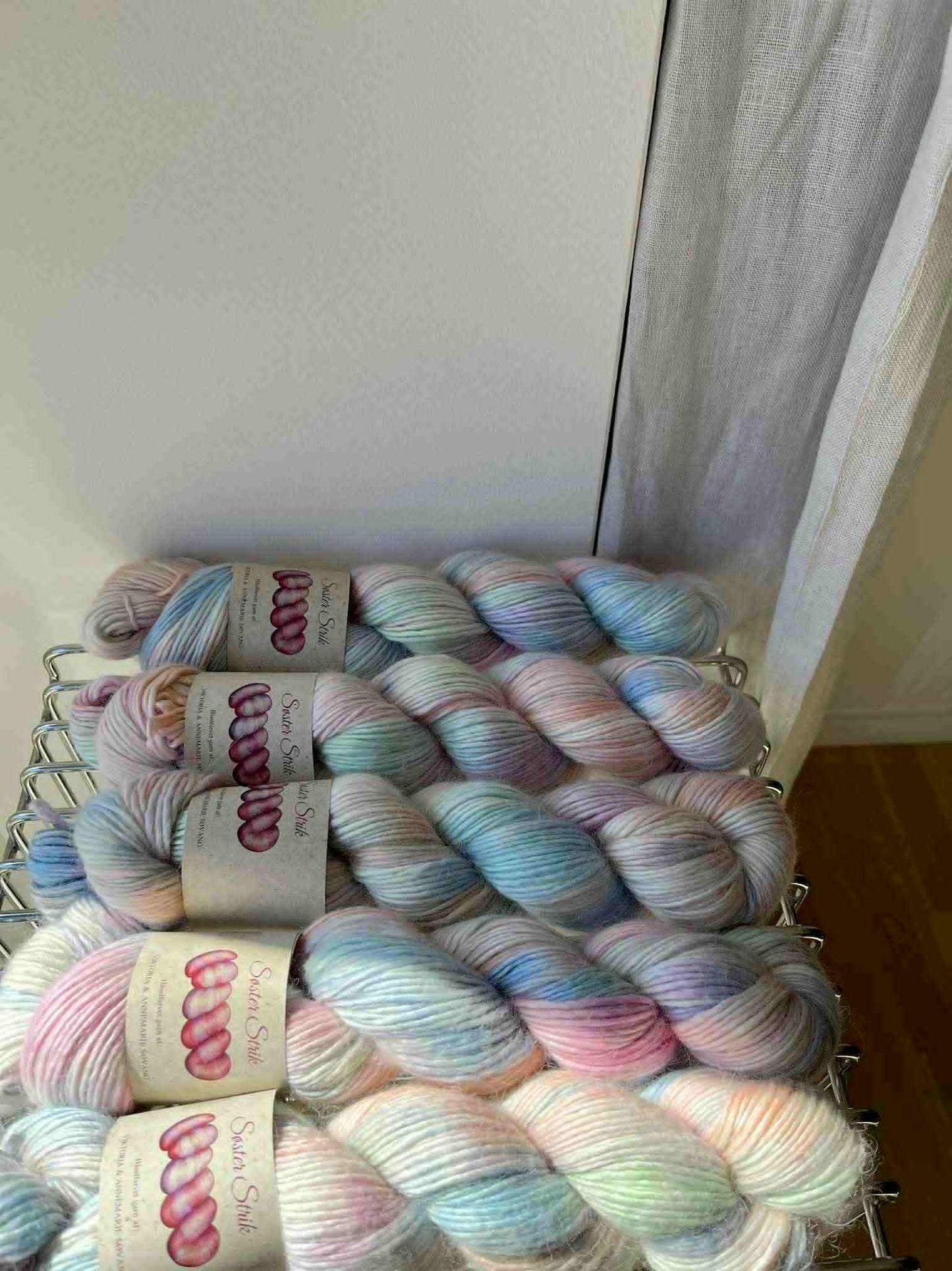 'Palads' - Singles DK 230m/100g.