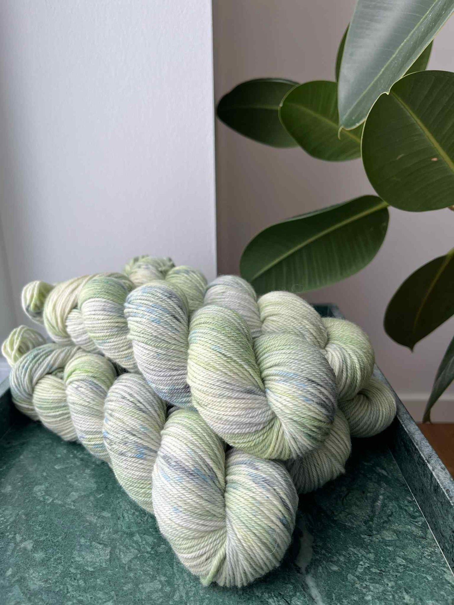 'Vintergæk' - Organic merino DK 200m/100g.